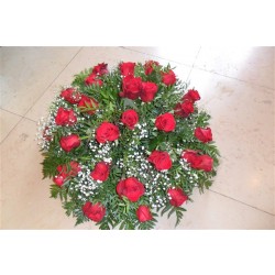 coussin rond de roses rouges